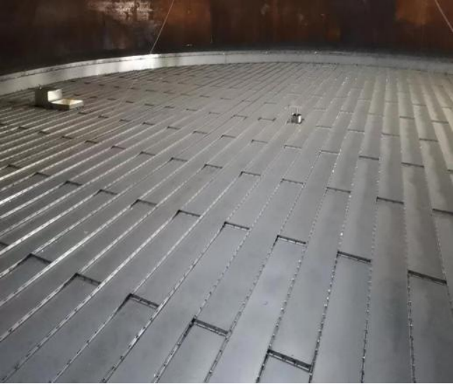 全接液不銹鋼內(nèi)浮盤(pán)